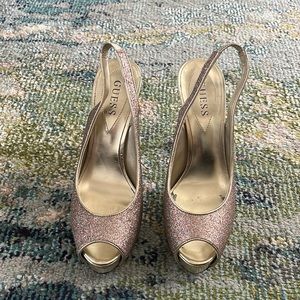 Guess Sparkly Pumps/Heels Size 7.5